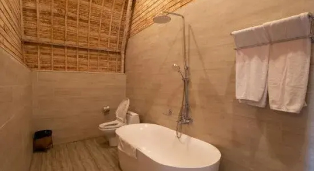 Вилла Wana Shanti Villa
