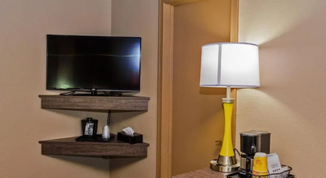 Семейный номер Standard AArya Hotel By Niagara Fashion Outlets