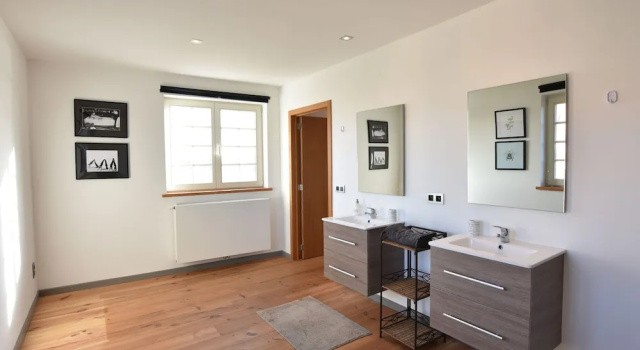 Luxurious Home in a Quiet Neighbourhood Near the sea and the Centre of Knokke, Забронировать Отель Бланкенберге Бельгийское побережье
