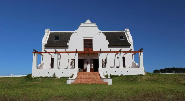 Коттедж с 3 комнатами Doornbosch Game Lodge and Guest Houses
