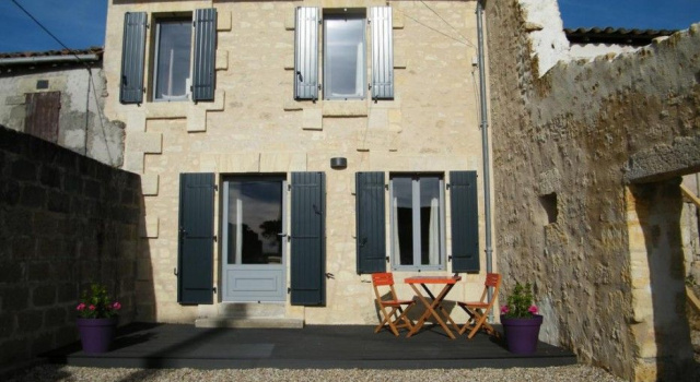 Clos Vieux Rochers Vineyard