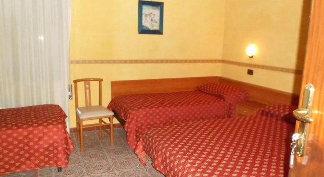 Четырёхместный номер Standard Motel Tempio