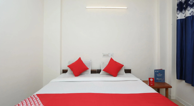 OYO 28260 Hotel Ganga Sagar, Забронировать Отель Отели Уттаркаш с завтраком, Завтраки