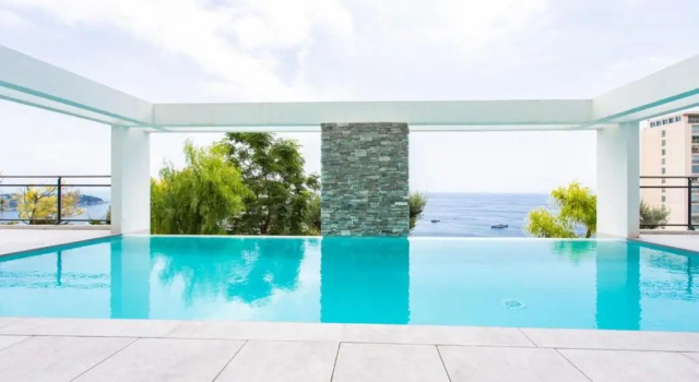 Апартаменты Magnificent Apartment With Furnished Sea View Terrace in A Luxury Residence