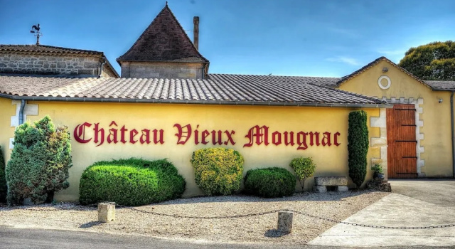 Château Vieux Mougnac, Забронировать Отель Сен-Сюльпис-э-Камерак Entre-Deux-Mers