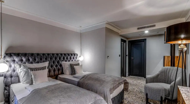 HOTEL BOUTIQUE DONNA ANNA, Đặt Khách sạn Giroc Timiş