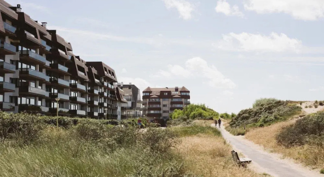 Apartment by Sea and Dunes with Terrace, Забронировать Апартаменты/квартира Коксейде 