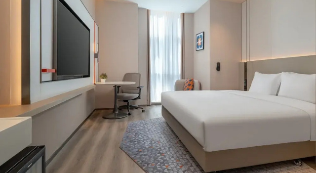 Двухместный номер Standard Holiday Inn Express Kunming Dianchi Rixin Road by IHG
