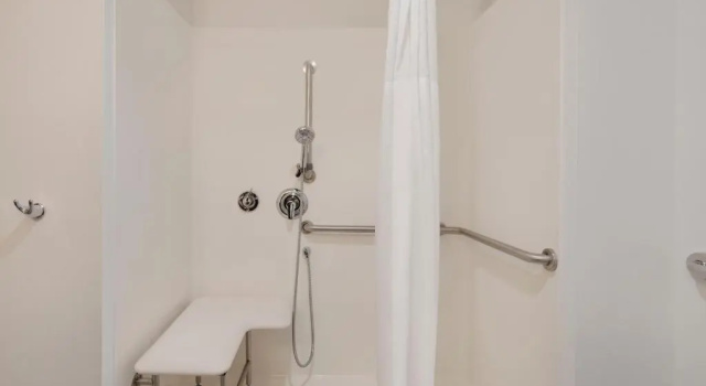 Люкс Hampton Inn & Suites DIberville Biloxi