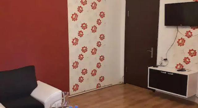 Tbilisi Center Delux Family Apartment, Забронировать Апартаменты/квартира Отели Тбилиси с парковкой, Парковка