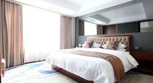 Люкс Longyue International Hotel