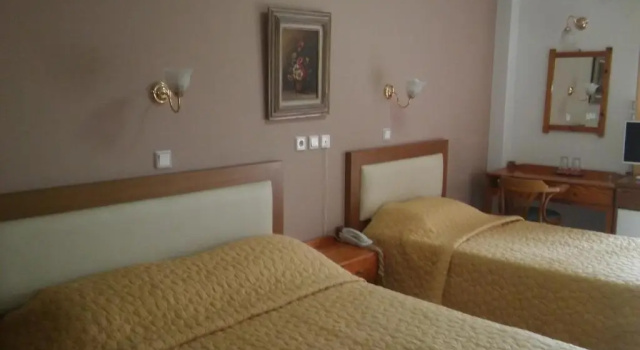 Трёхместный номер Standard Nefeli Hotel