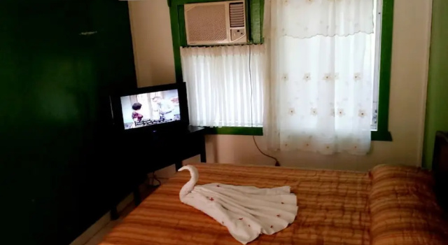 Hotel La Quinta Roatan, Забронировать Отель Cohoon Ridge Роатан