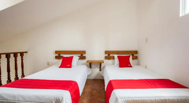 Четырёхместный номер Standard Дуплекс Hotel Paraje Casa Blanca