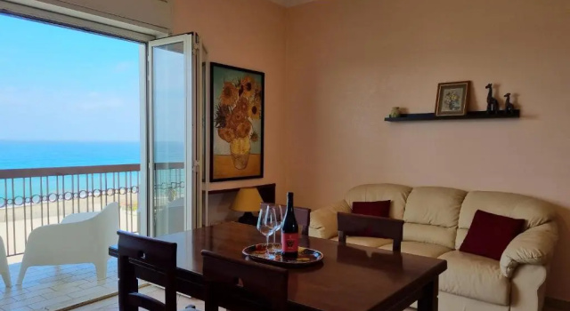 Апартаменты Miramare Apartment