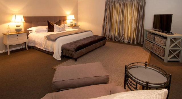 Люкс Luxury 8A Grahamstown by The Oyster Collection