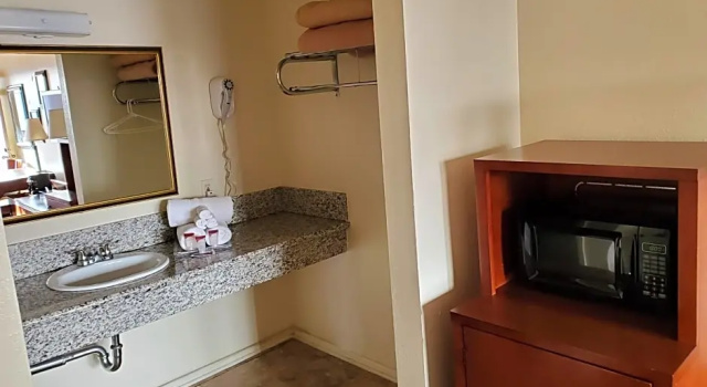Номер Standard с видом на город Eunice Plaza Motel