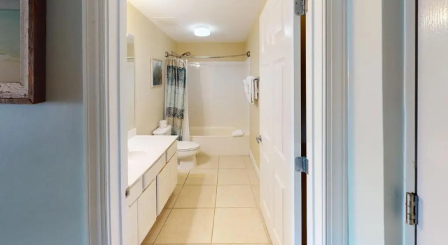 Brightly Furnished Beachfront Condo - 7th Floor Gulf View!, Забронировать Отель Панама-Сити Панхэндл Флорида