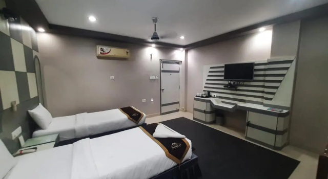 Hotel Grand Corporate, Забронировать Отель Патна штат Карнатака