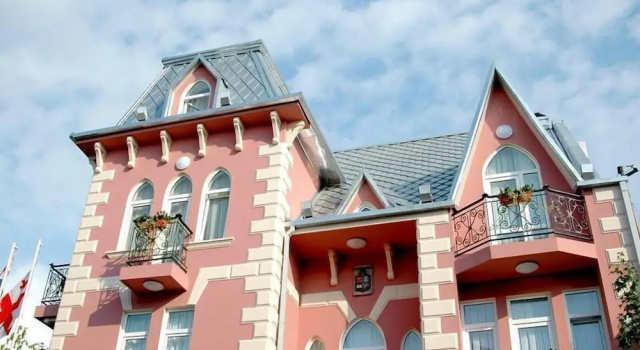 Rcheuli Villa