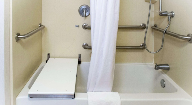 Четырёхместный номер Standard Hampton Inn Miami, Oklahoma