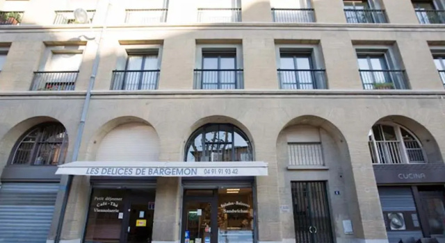 App-Arte Marseille Vieux-Port, Забронировать Отель Отели Буш-дю-Рон с парковкой, Парковка