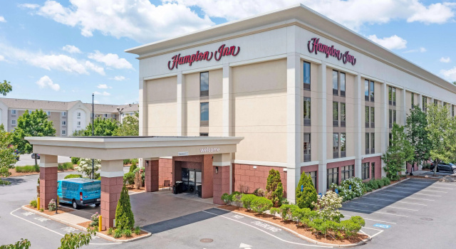 Hampton Inn Boston/Braintree, Забронировать Отель Брейнтри 