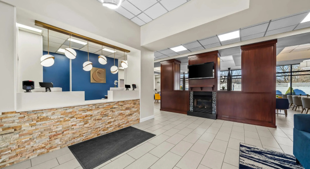 Comfort Inn & Suites Plainville-Foxboro