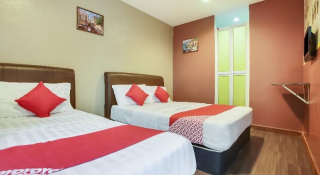 Люкс Hotel O Taj (seksyen 7)
