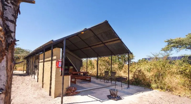 Тент c 1 комнатой The Namushasha River Villa