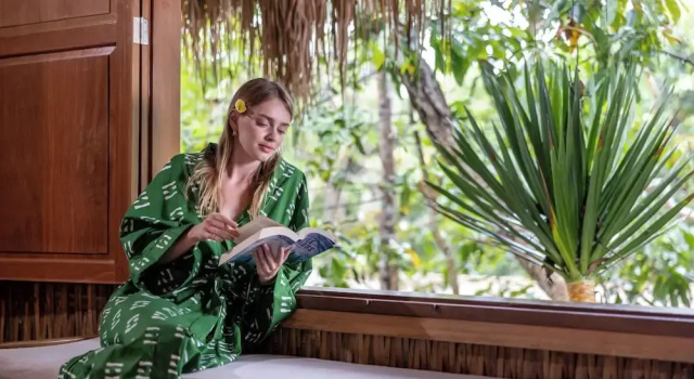 Коттедж с красивым видом из окна The Mesare Eco Resort