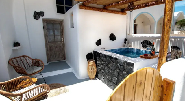 Двухместный люкс Asera Suites Near Kamari Beach