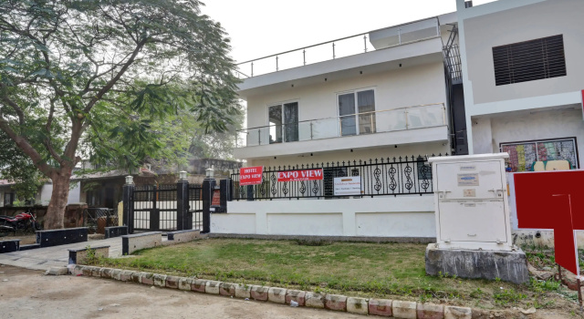 Hotel O by OYO Expo View Near PVR Ansal Plaza Greater Noida, Забронировать Отель Отели штата Уттар-Прадеша 3 звезды, 3*