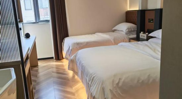 Люкс Homeinn Pebble Hotel (Beijing Wangjing Subway Station)