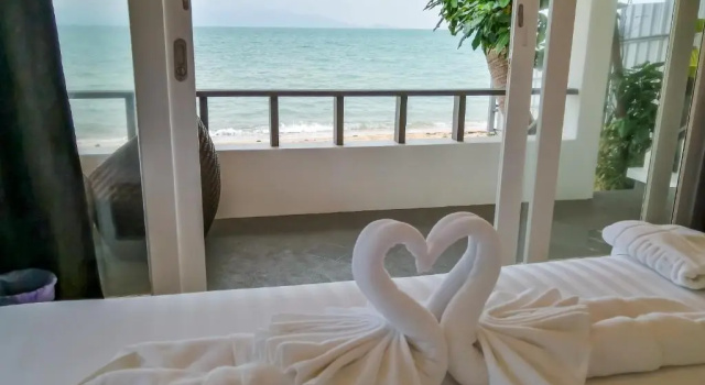 Бунгало рядом с пляжем The Cosy Maenam Beach Resort