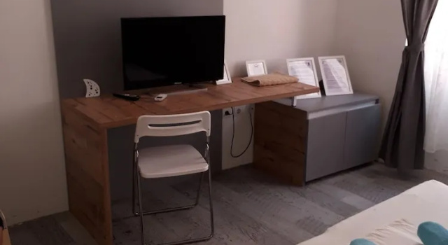 Hostel Ljiljana, Забронировать Хостел Хостелы Пула, Хостел