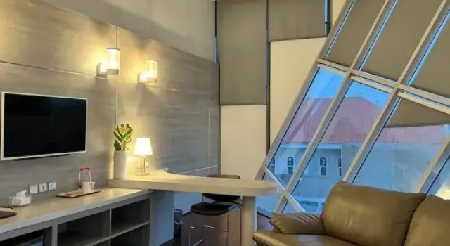 Royal Suite The Alimar Premier