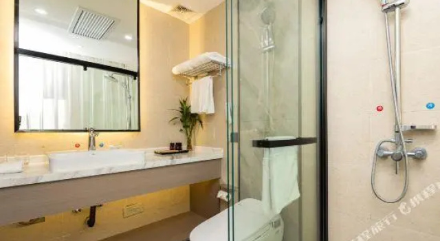 Двухместный номер Standard с видом на город Haohe Shishang Hotel