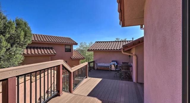5 Mi to Butte Creek Trail: Prescott Home w/ Deck!, Rezerwuj Dom wakacyjny Prescott Arizona