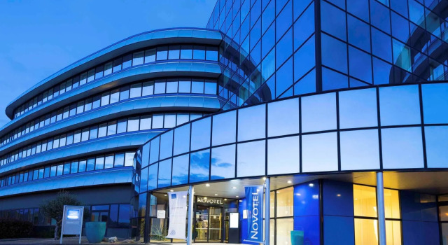 Novotel Poitiers Site du Futuroscope, Rezerwuj Hotel Chasseneuil-du-Poitou Futuroscope