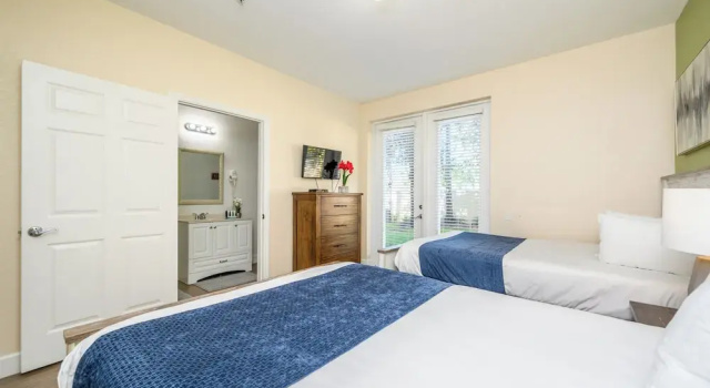 Апартаменты Epic Universe Beautiful Vacation Townhome - 4031