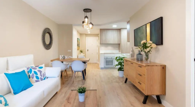 Homemálaga Guadalmar Beach 34, Забронировать Отель Отели Чуррианы с бассейном, Бассейн