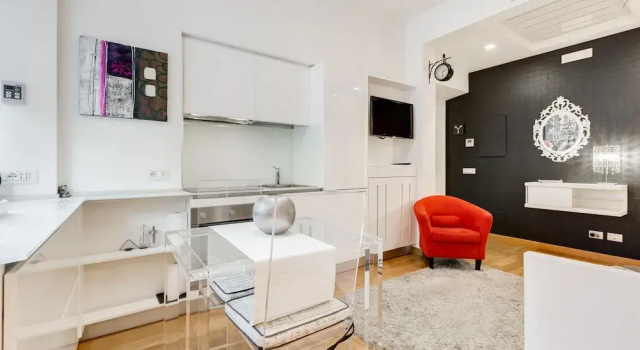Rental In Rome Prati Suite