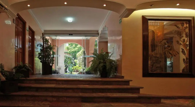 Hotel Posada Quinta Las Flores, Book Hotel Cuernavaca hoteller med pool, Swimmingpool
