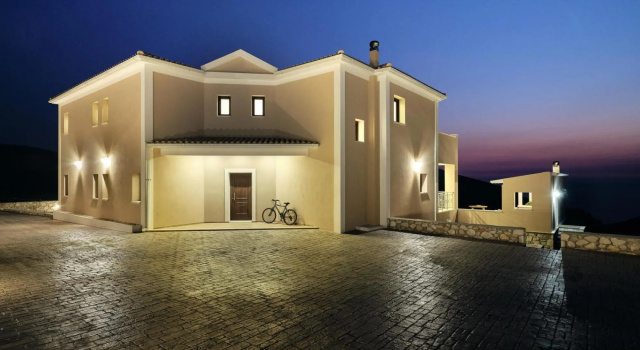 Karousa Villa - A luxury retreat with stunning views, by Zantewize, Забронировать Вилла Анафонитрия Закинф