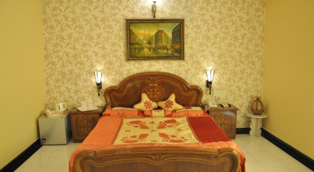 Yorkshire inn, Book Hotel Mount Abu 