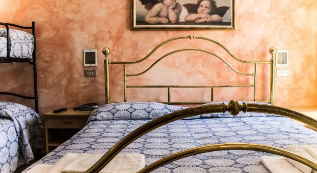 Семейный номер Standard Hotel Carillon