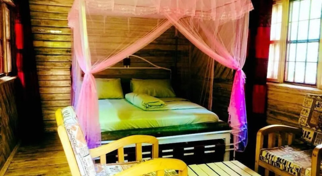 Одноместный коттедж с балконом Forever Eco Resort