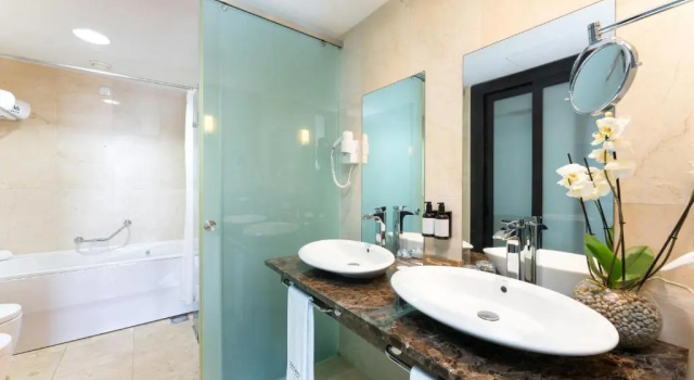 Двухместный номер Standard с видом на море Angra Marina Hotel