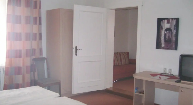 Hotel Restaurant Café Harzparadies, Varaa Hotelli Harztor Thuringia